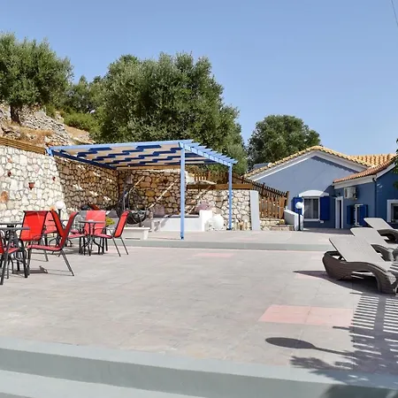 Апартаменты Val Di Compare