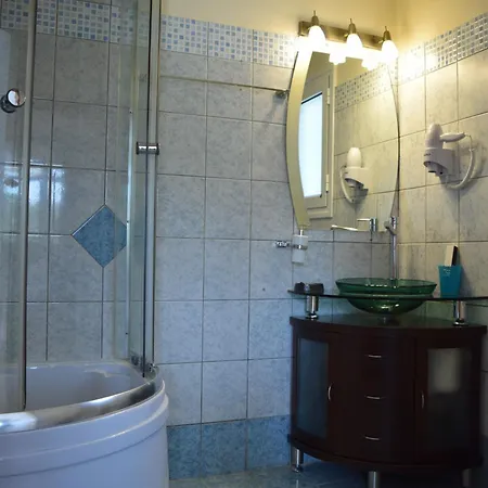 Val Di Compare Ithaka