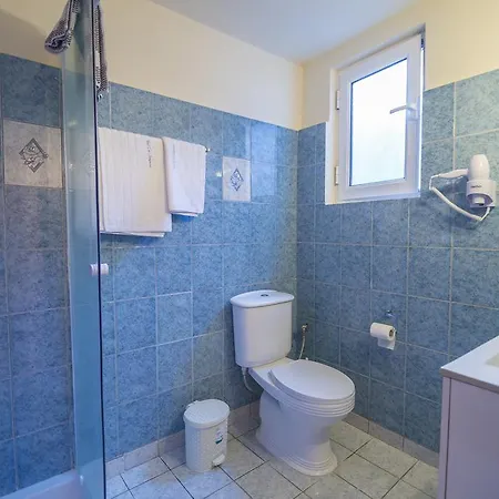 Val Di Compare Ithaka